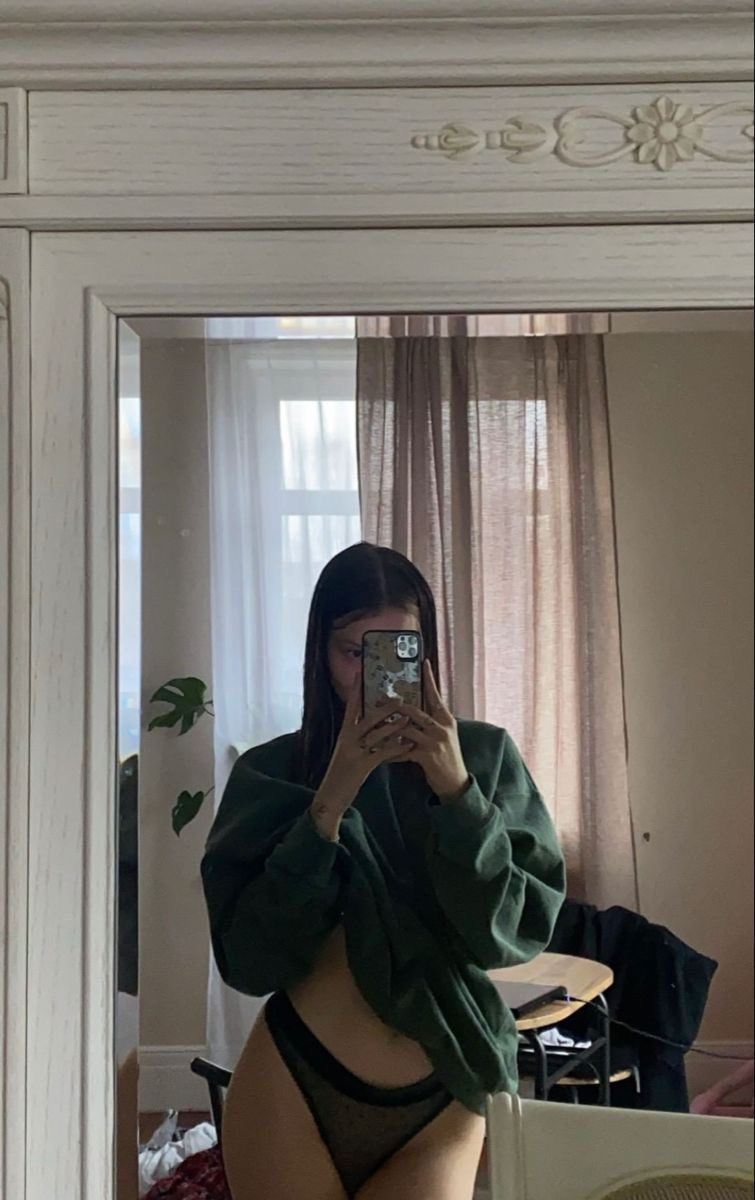 Mina - Kadıköy Escort